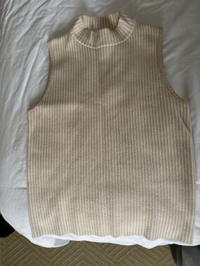 Marled Cream and Tan Ribbed Mock Neck Sleeveless Top
